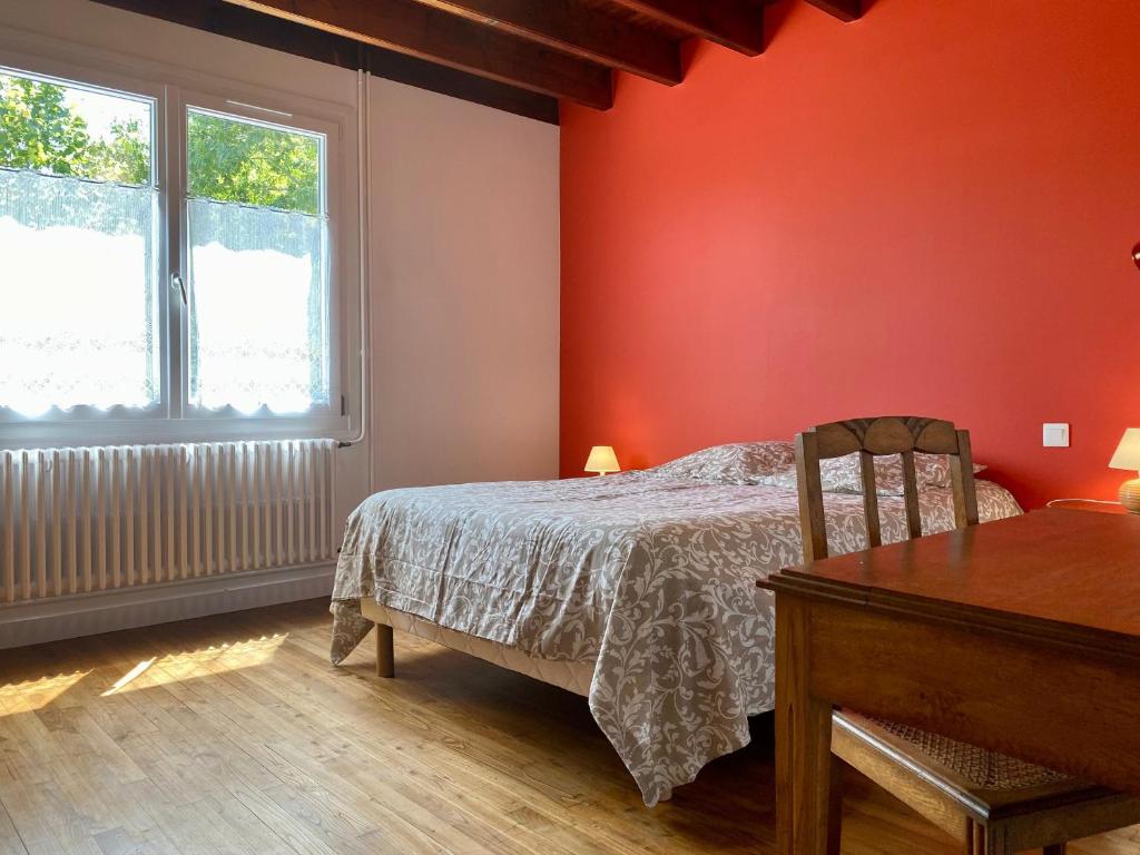 Gîte Le Gavre, 6 pièces, 10 personnes - FR-1-306-1223 photo 4