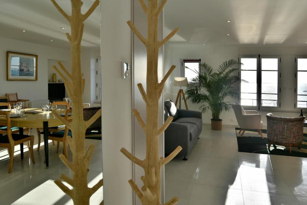 L Ostra 1 photo 3