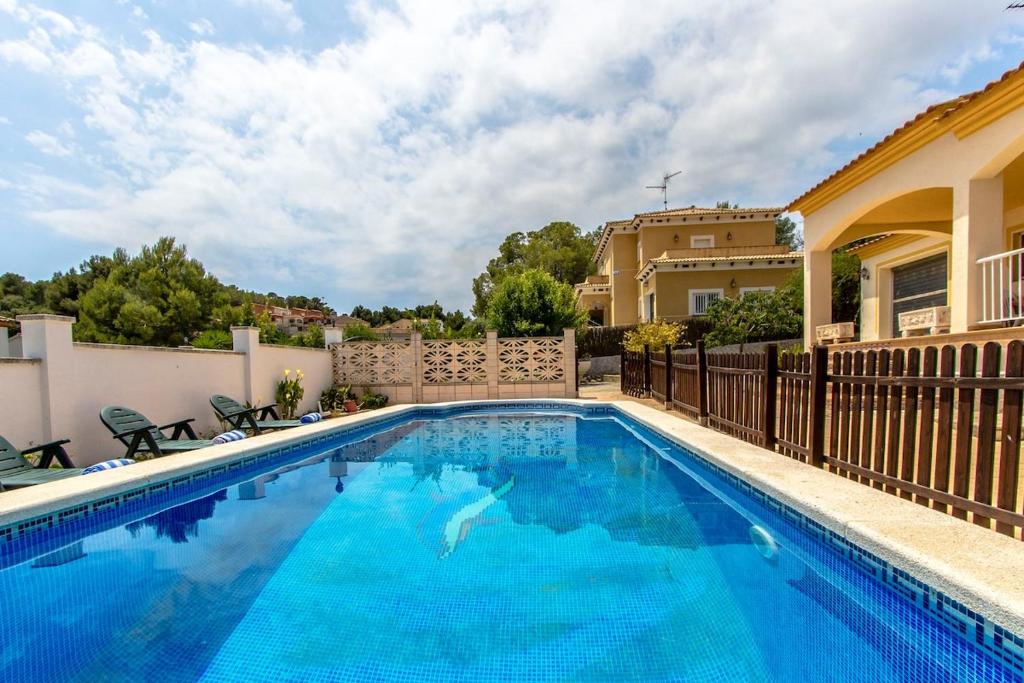 Catalunya Casas Cozy Costa Dorada with private pool, 3km to beach photo 4