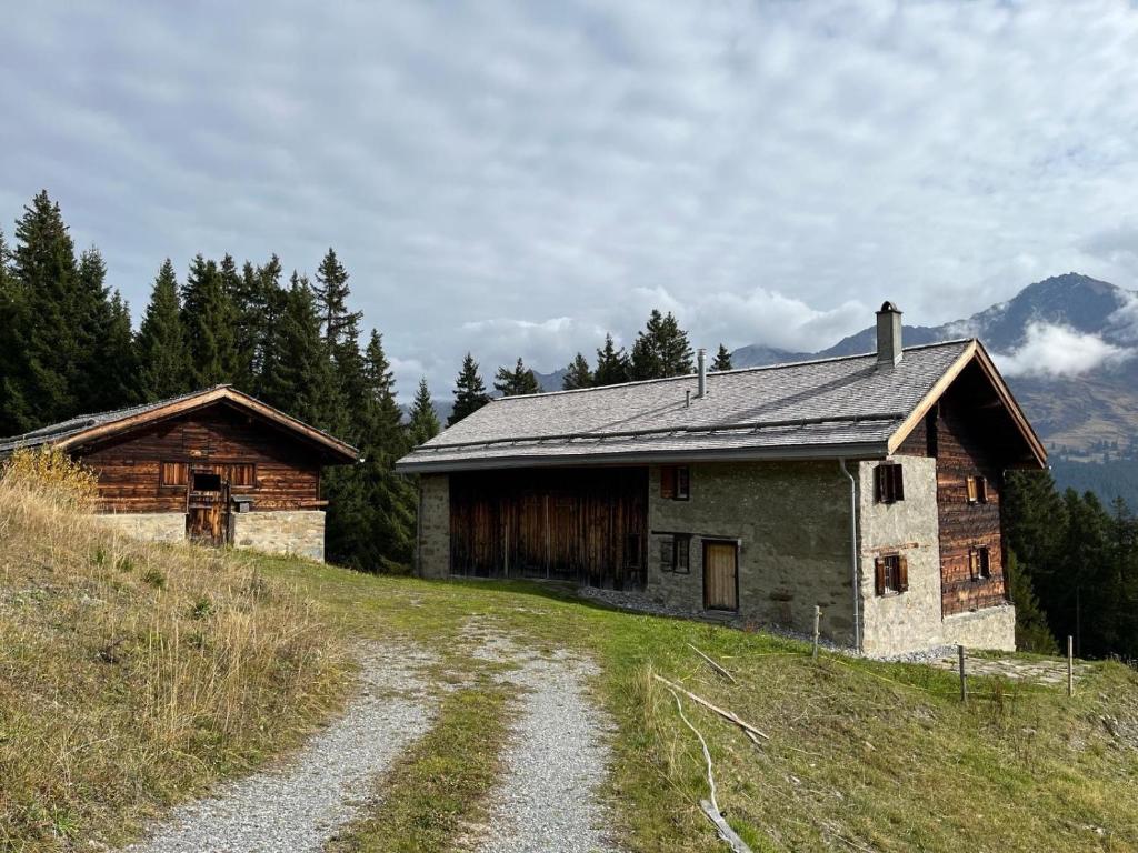 Alpine Hut Acla Sissi Lenzerheide for 10 people