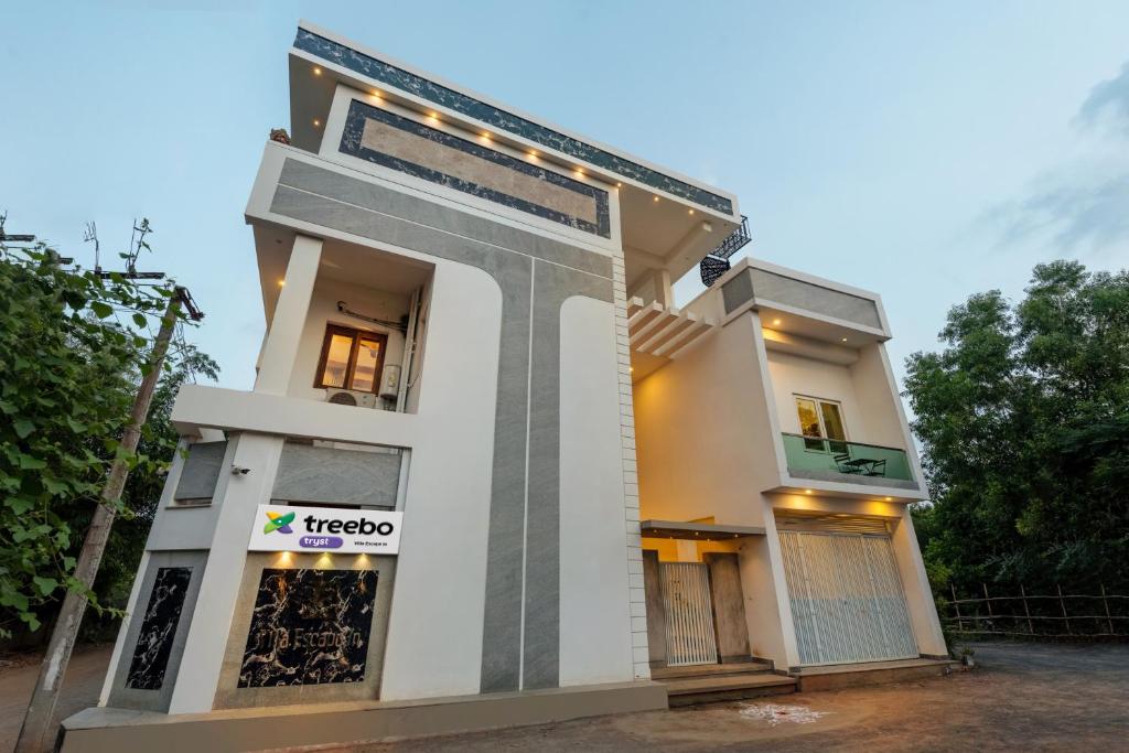 Treebo Tryst Villa Escape In With Pool View photo 3