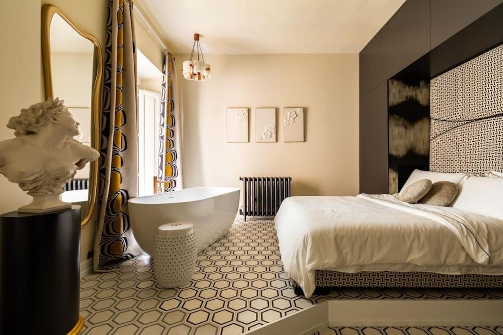 Via Veneto Supreme Terrace Room Type - Two-Bedroom Apartment