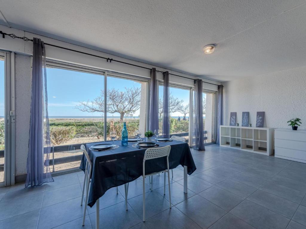 Apartment Les Cyclades-1 by Interhome photo 3