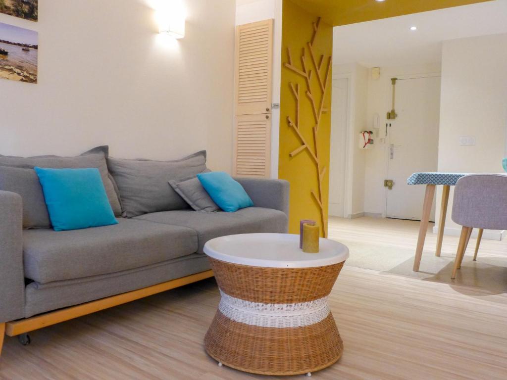 Apartment Le Bourret-2 by Interhome photo 1