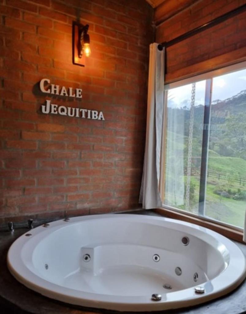 Chalé Jequitibá- Valedaspedrasmg photo 2