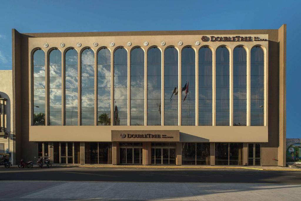 Doubletree By Hilton Iquitos photo 1