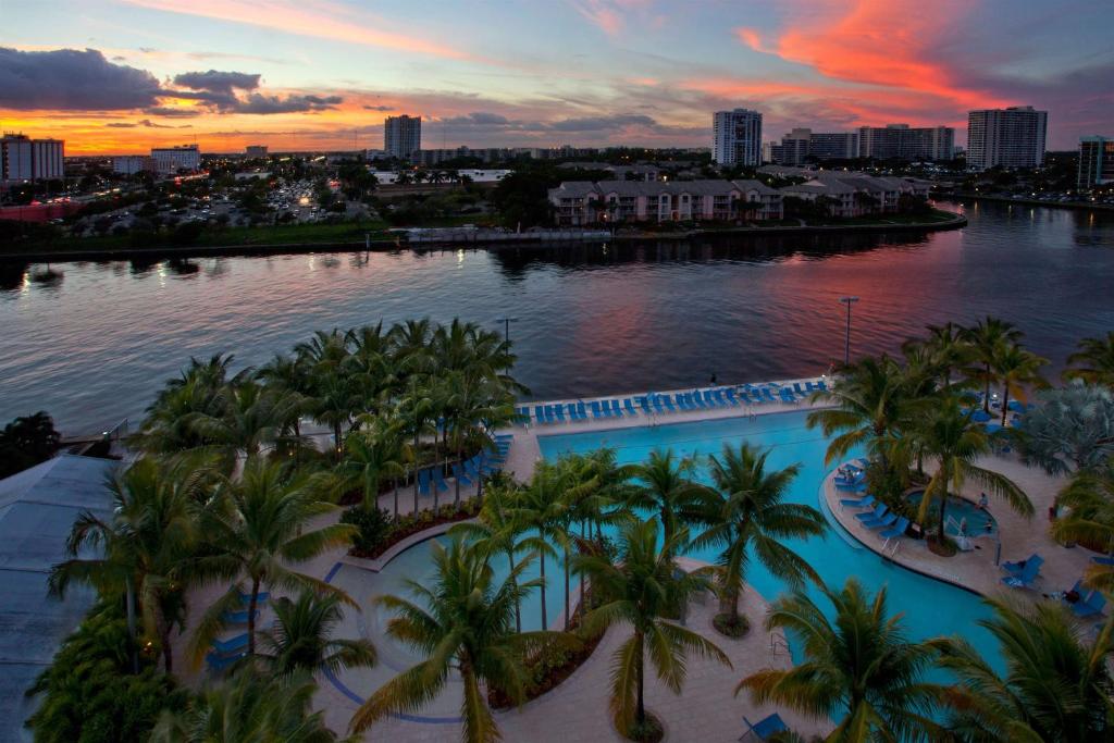 DoubleTree Resort Hollywood Beach photo 2