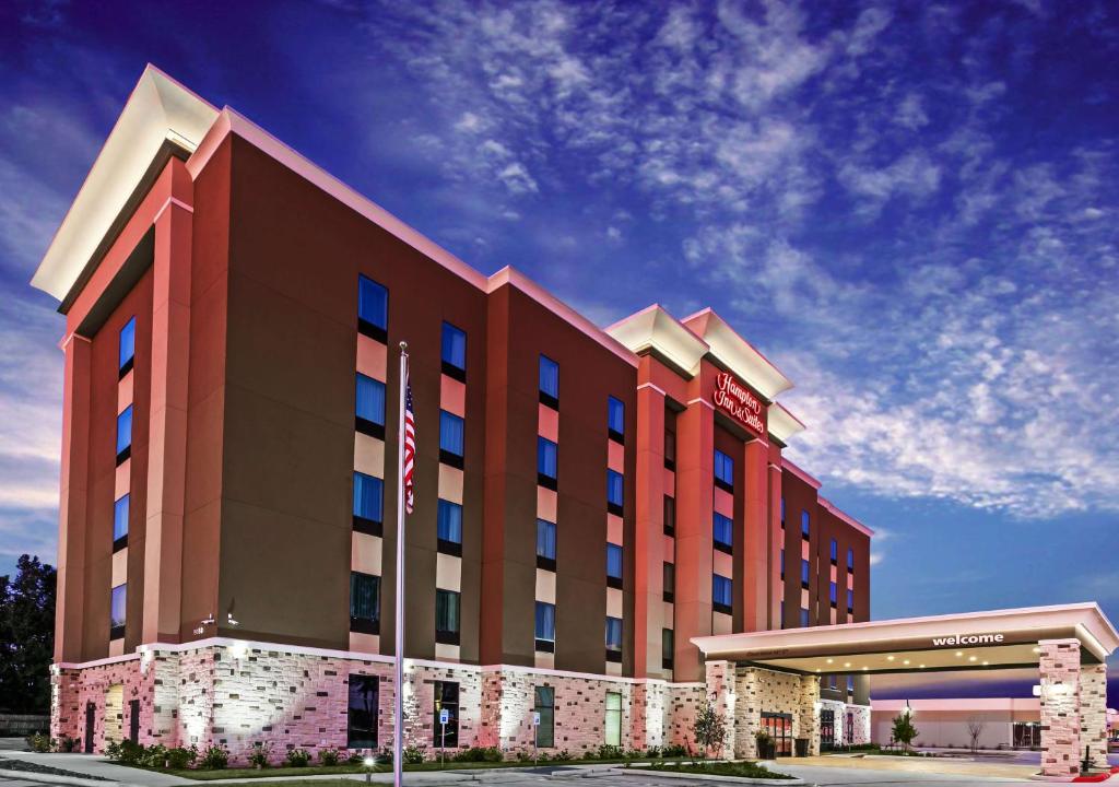 Hampton Inn & Suites Houston/Atascocita image
