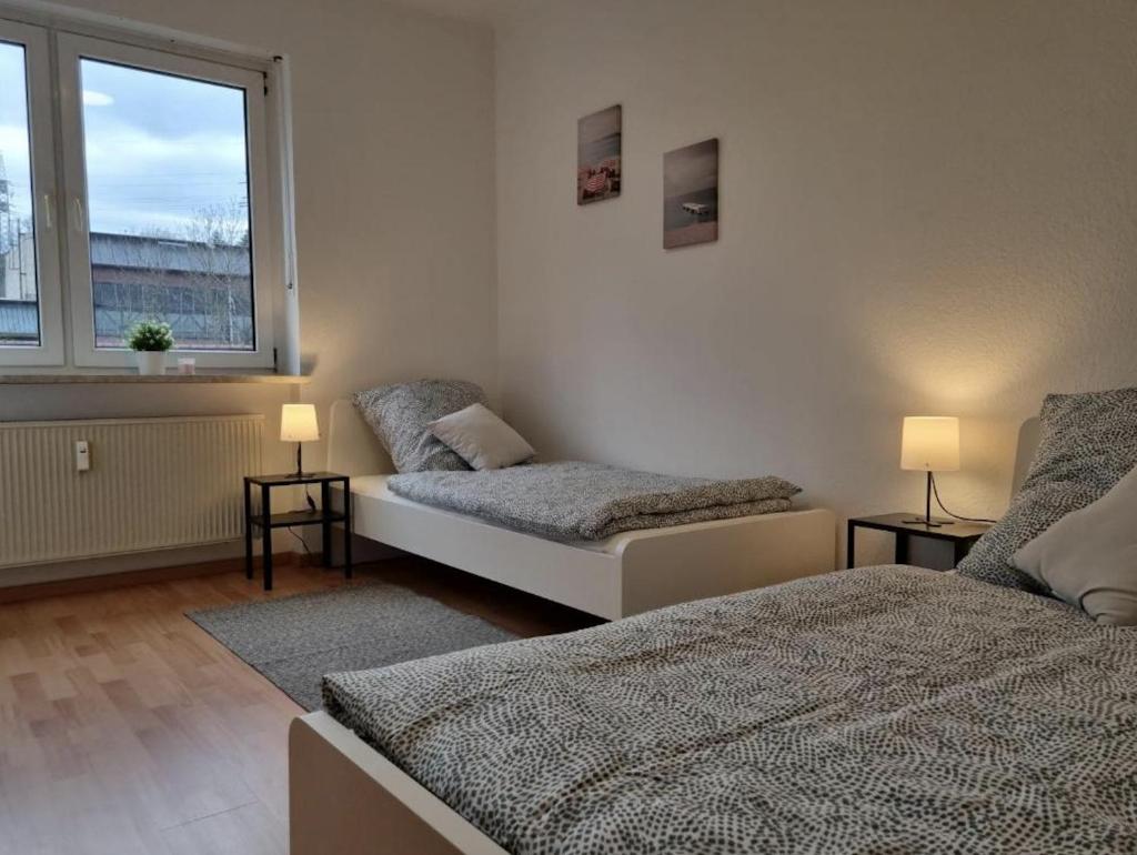 Möblierte 3 Zimmer Apartment - Mit Smart TV, Wlan und kostenfreie Parkplätze photo 2