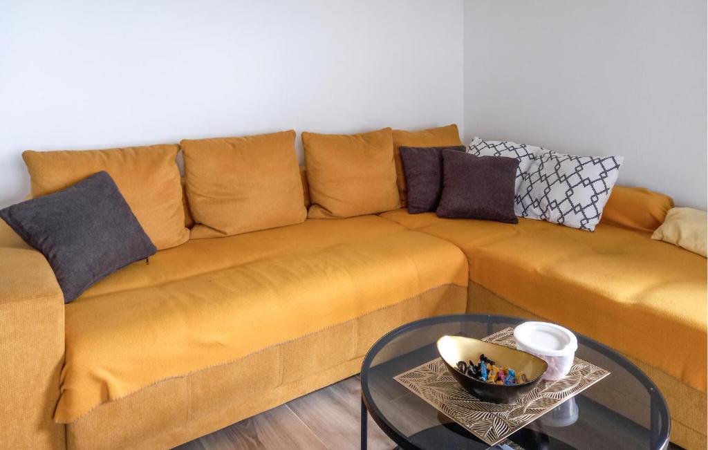 Cozy Home In Razanac With Wi-fi photo 1