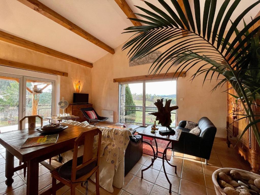 Gîte Retournac, 3 pièces, 4 personnes - FR-1-582-355 photo 1