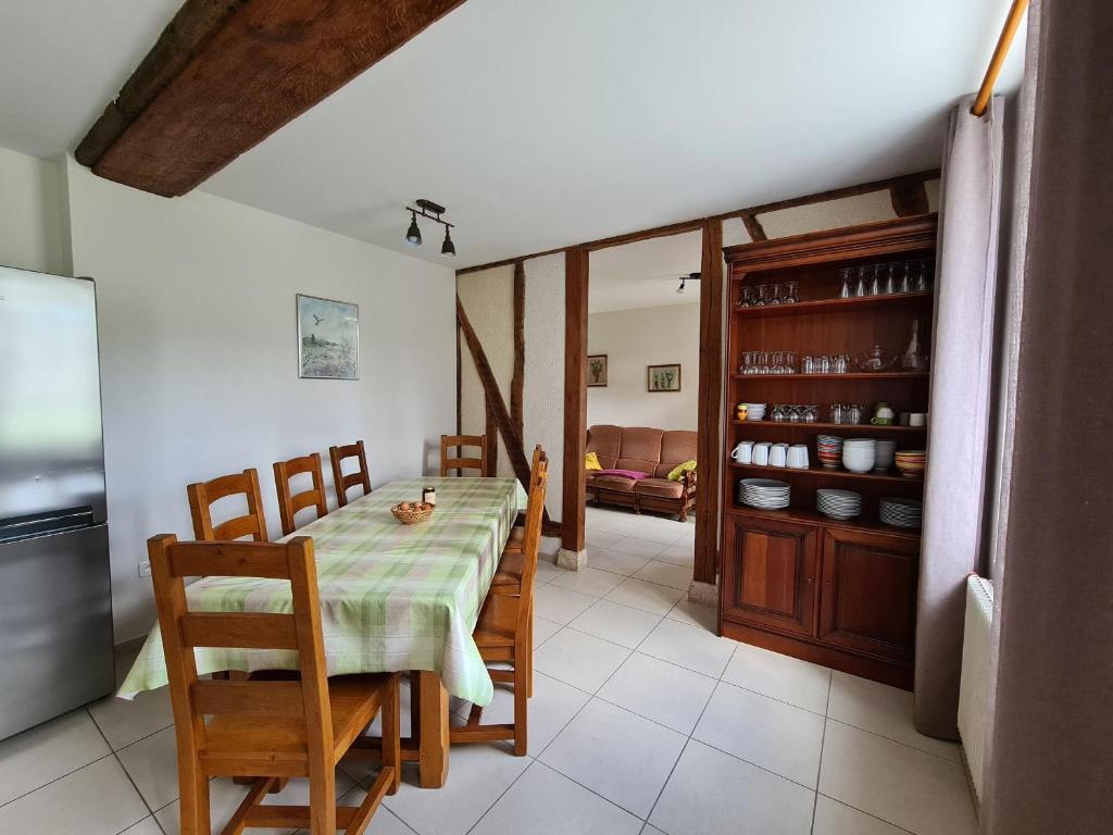 Gîte Chailly-en-Gâtinais, 5 pièces, 8 personnes - FR-1-590-7 photo 2