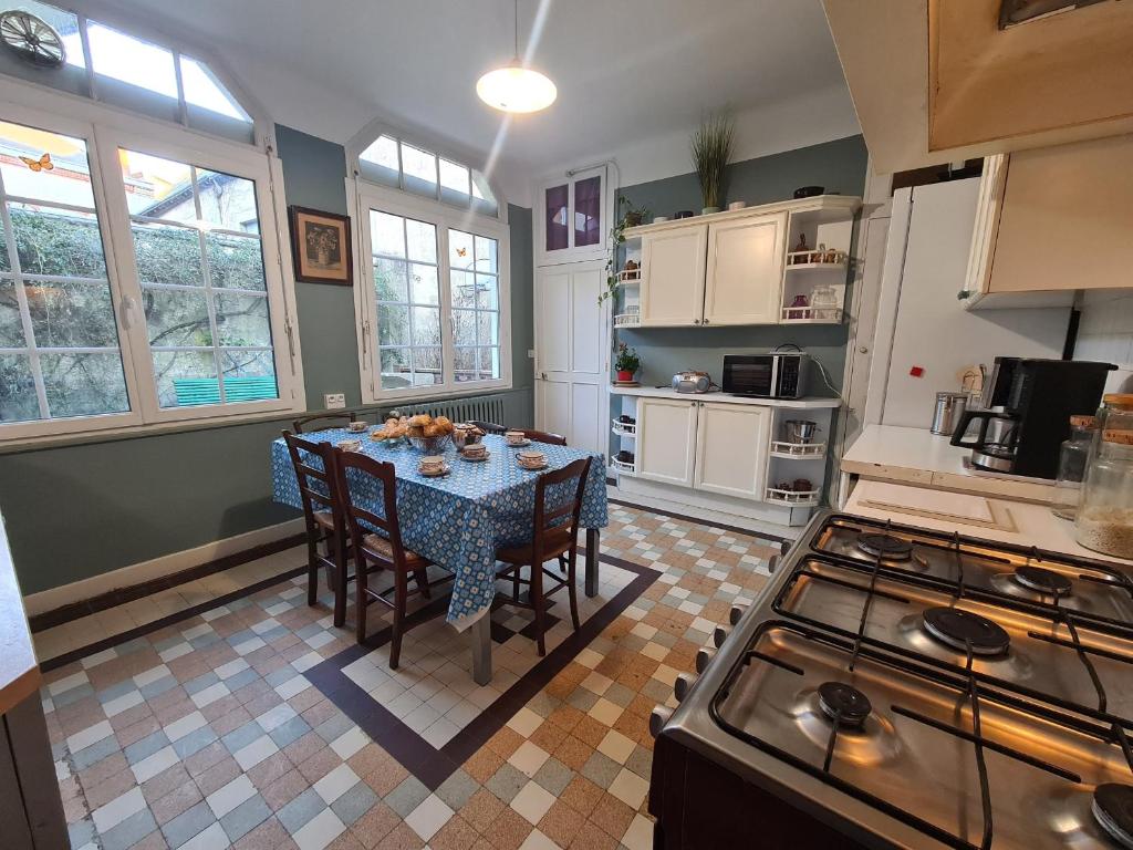 Gîte Aigurande, 5 pièces, 13 personnes - FR-1-591-446 photo 3