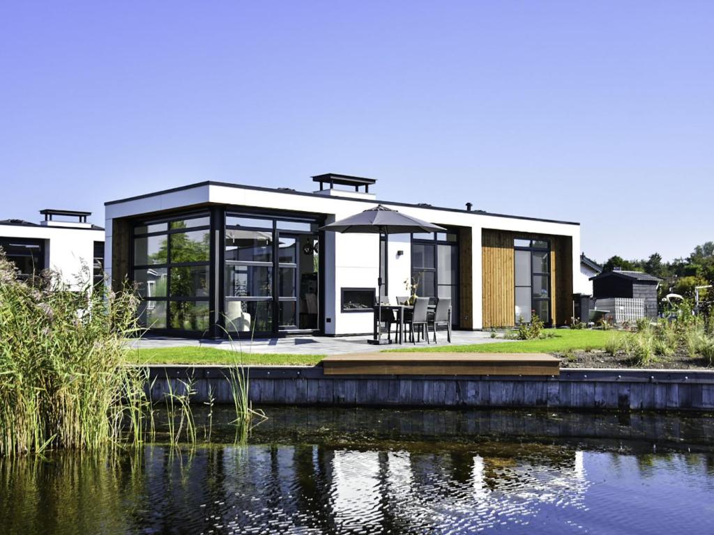 Holiday Home MarinaPark Nieuw Loosdrecht-3 by Interhome