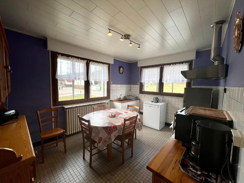 Gîte Saulxures-sur-Moselotte, 4 pièces, 6 personnes - FR-1-589-145 photo 3