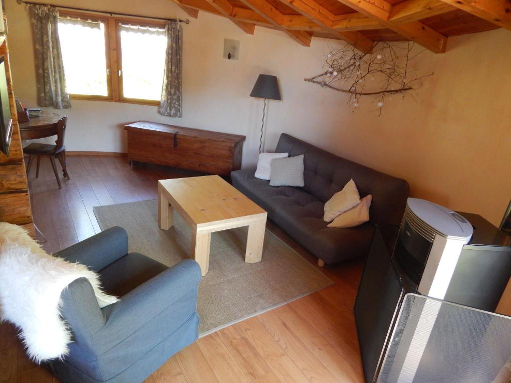 Gîte Le Saulcy, 2 pièces, 3 personnes - FR-1-589-228 photo 1