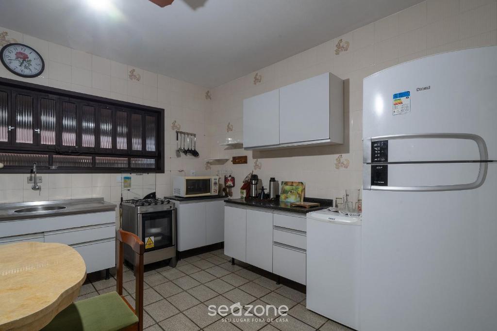 Casa a 100m da praia em Barra Velha AIA2200 photo 2