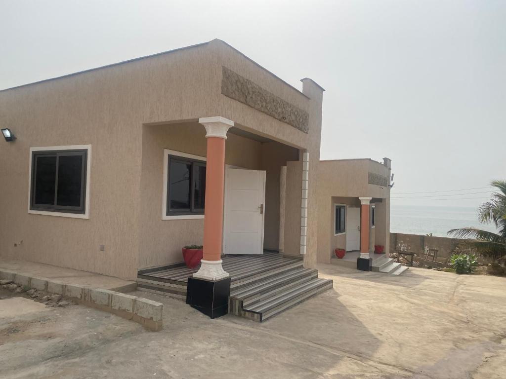 Arm Beach Lodge