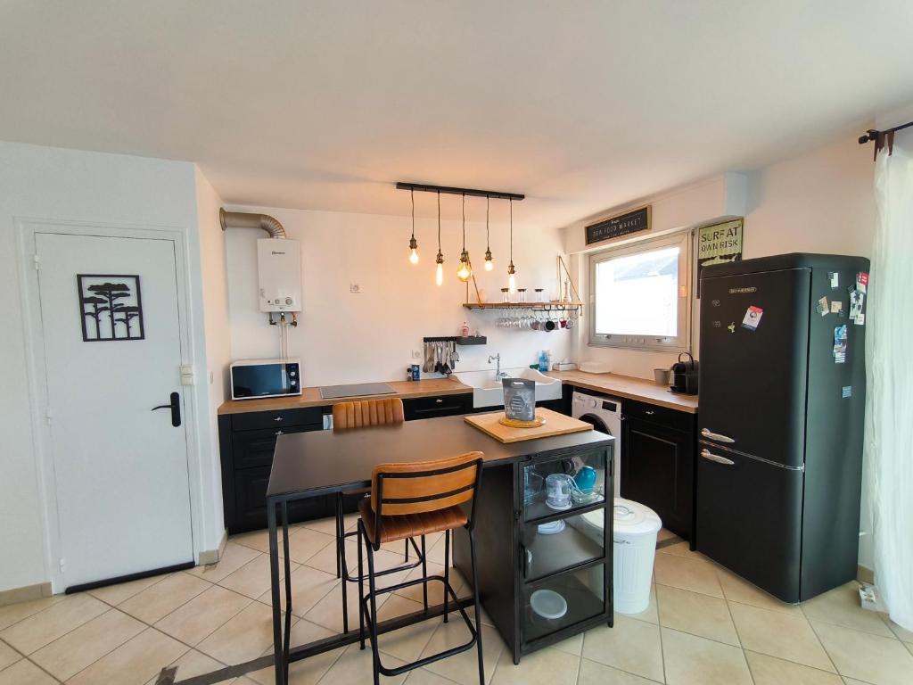 Idéal en amoureux, vue mer et jardin ! Appartement lumineux à Tharon-Plage photo 4