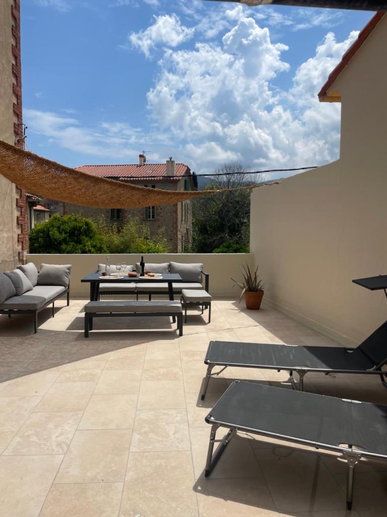 Bel appartement refait, grande terrasse plein sud photo 4