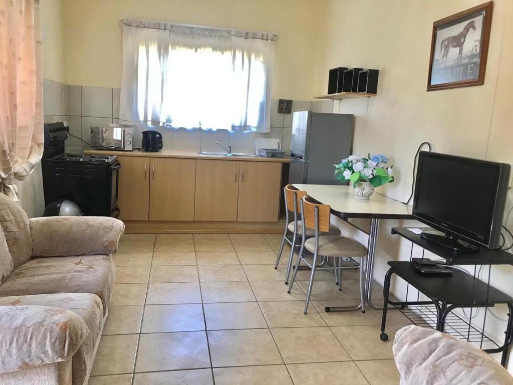 Ezecent Guest House photo 3