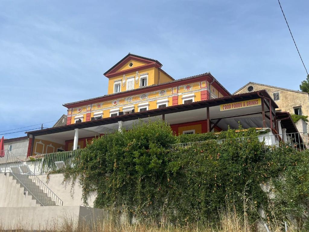 Hotel Heritage photo 1