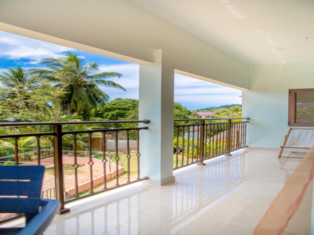 One bedroom appartement at Au cap 100 m away from the beach with enclosed garden and wifi photo 1