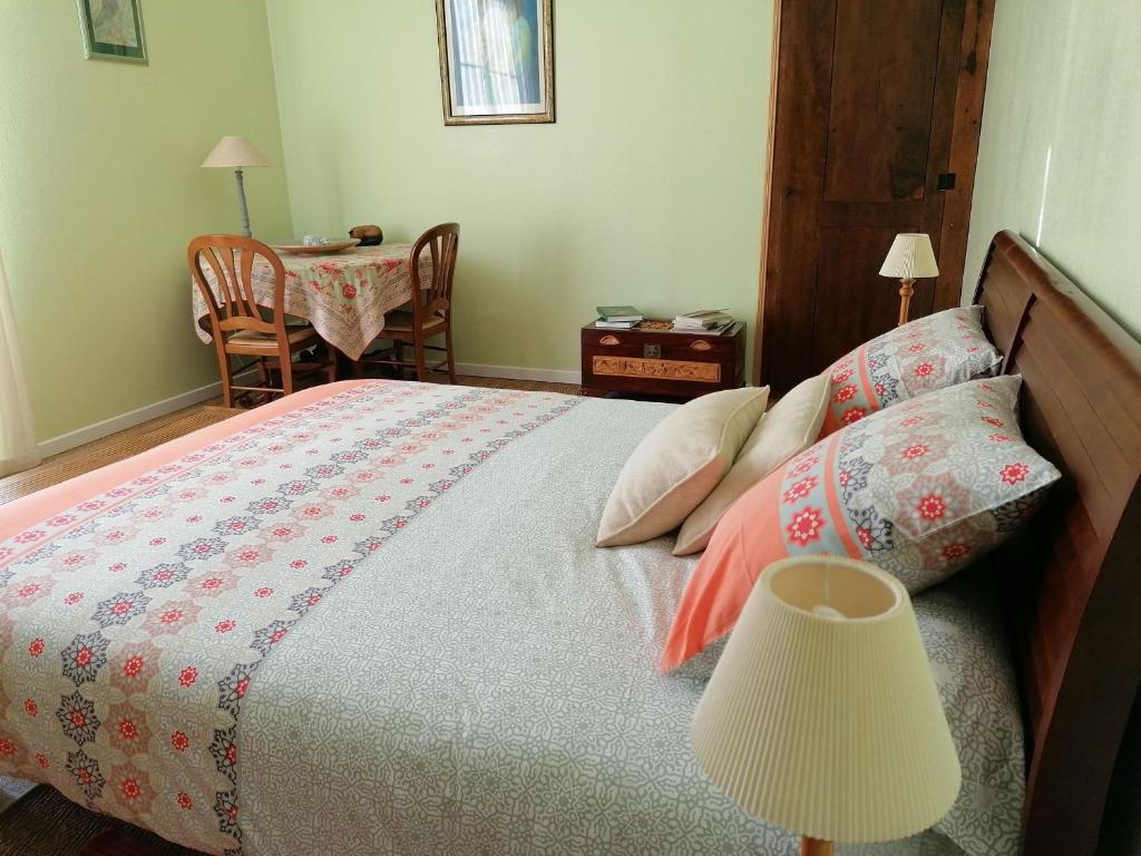 Guestroom Lassay-les-Châteaux, 1 pièce, 2 personnes - FR-1-600-231 photo 1
