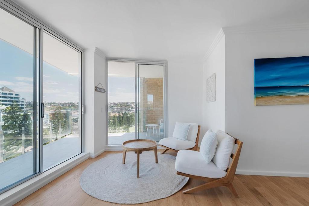 Cute Beachfront Apartment photo 1