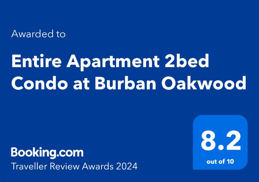 Entire Apartment 2bed Condo at Burban Oakwood photo 1