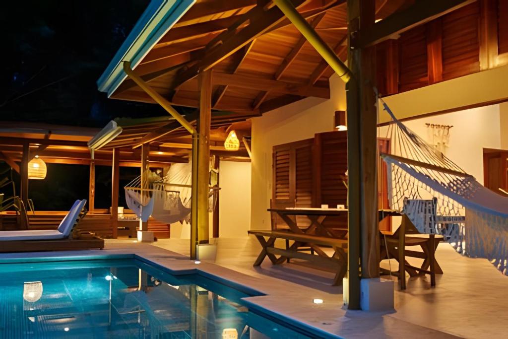 Villa Paraiso lujosa casa en la naturalez