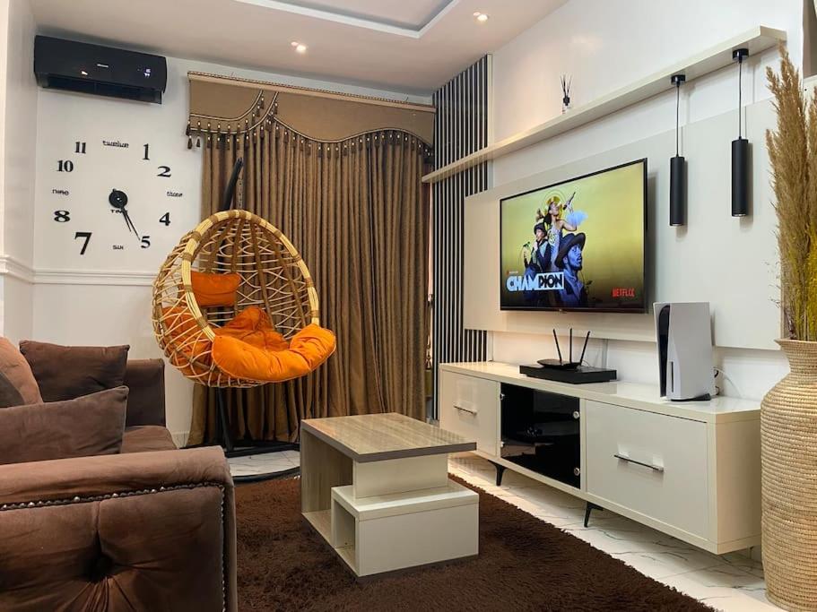 Beautiful One Bedroom Apartment photo 3