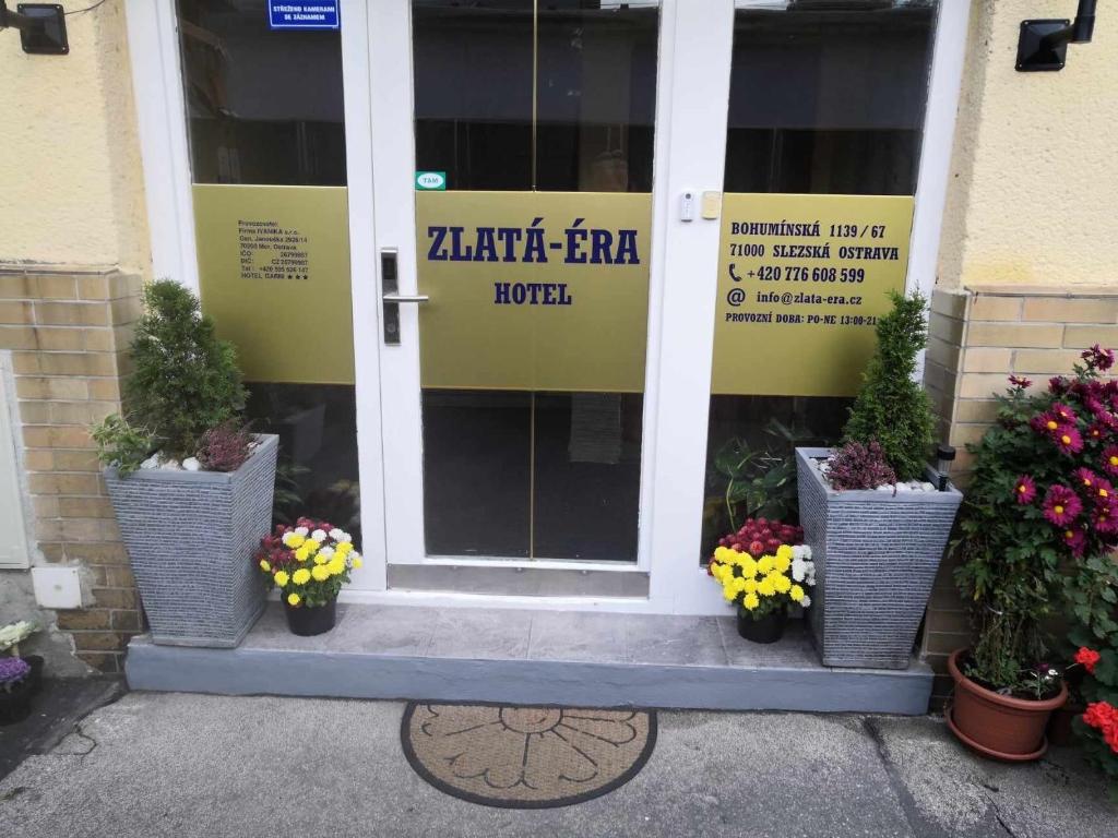 ZLATÁ-ÉRA photo 1