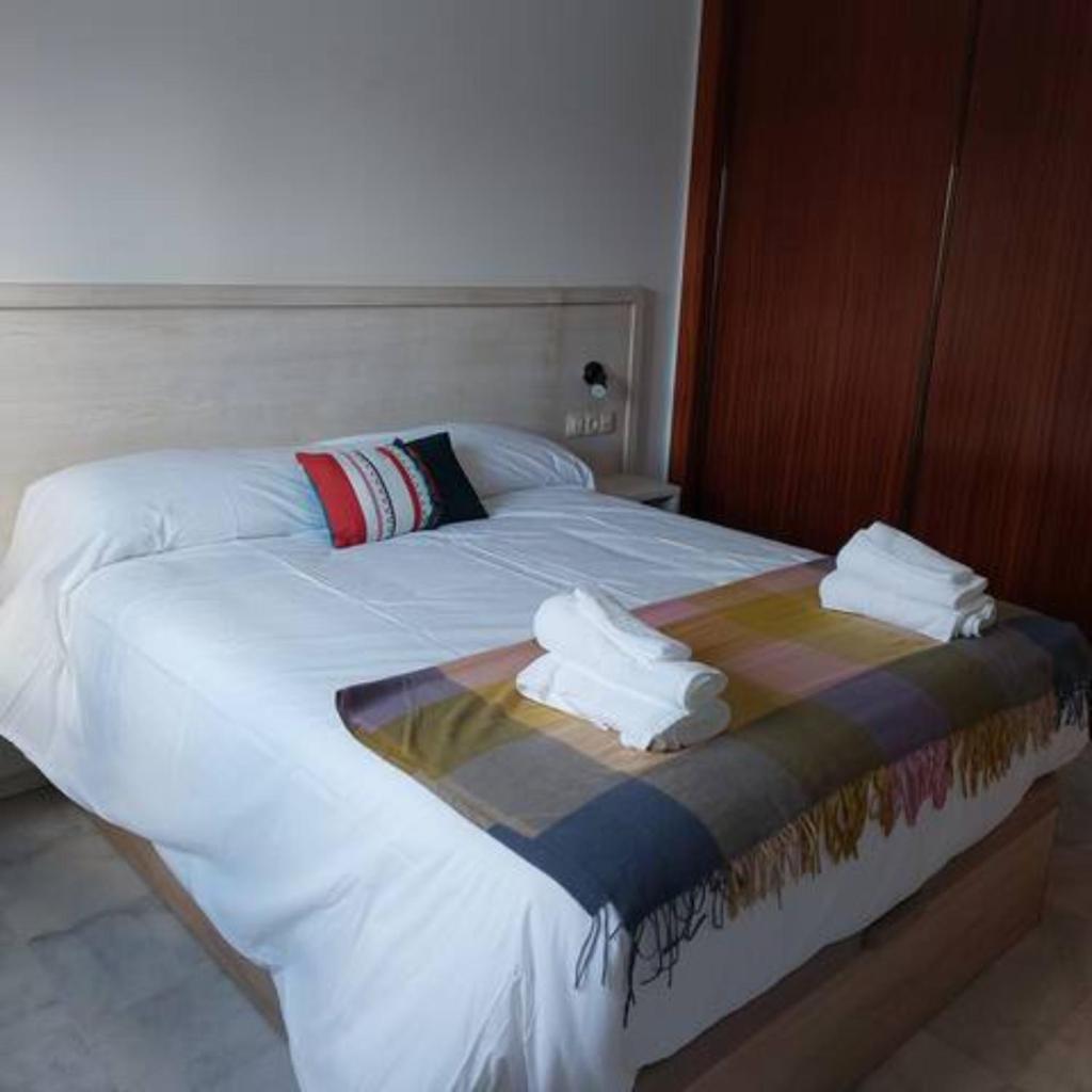IJD apartments 126 PARKING GRATIS Y PISCINA photo 4
