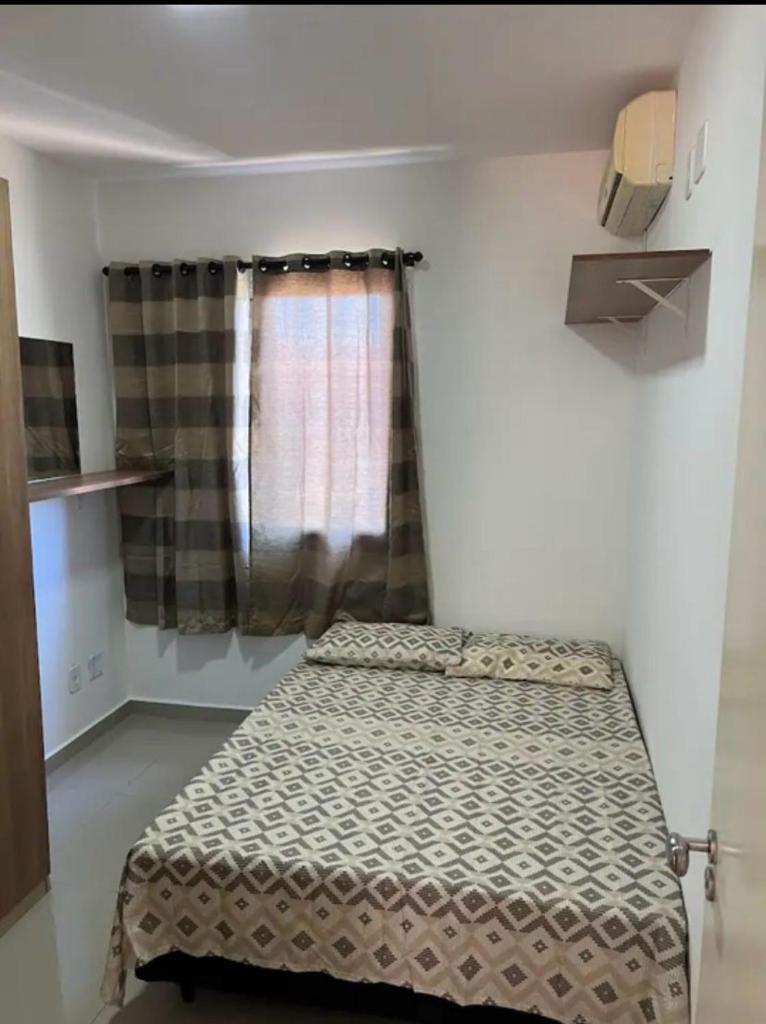 Quarto em casa próximo a Usina de Itaipu photo 1