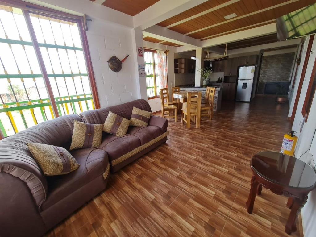 Apartahotel Bella Vista 2nd Floor Lake Calima photo 2