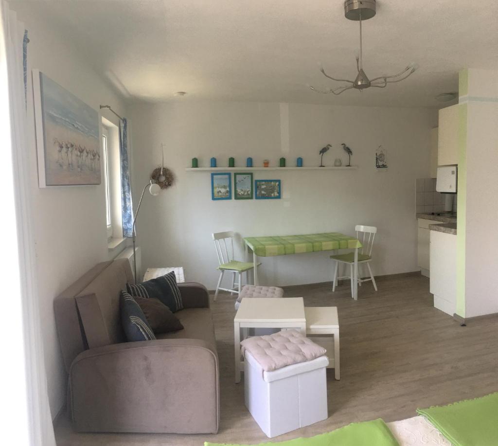 Studio 8 im 1 OG Haus Stranddistel, schones Studio fur 2 Personen in Zingst, Hund erlaubt photo 4