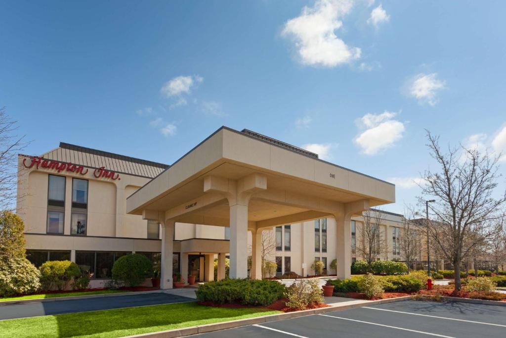 Hampton Inn by Hilton New Bedford/Fairhaven image