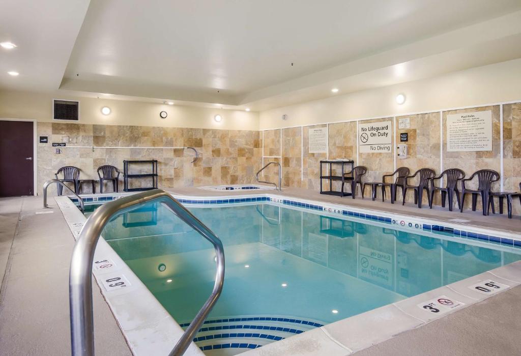 Hampton Inn Galax photo 4