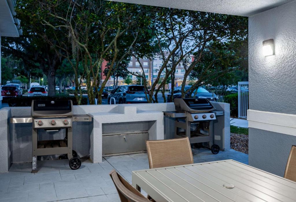 Homewood Suites by Hilton Gainesville photo 2