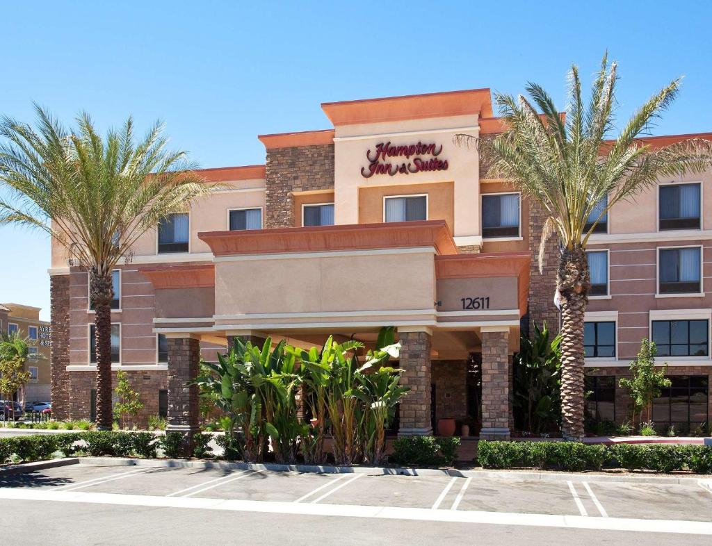 Hampton Inn & Suites Moreno Valley image