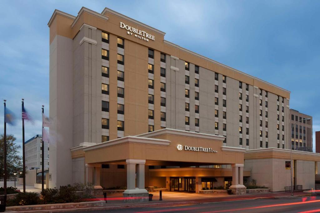 DoubleTree by Hilton Downtown Wilmington - Legal District image