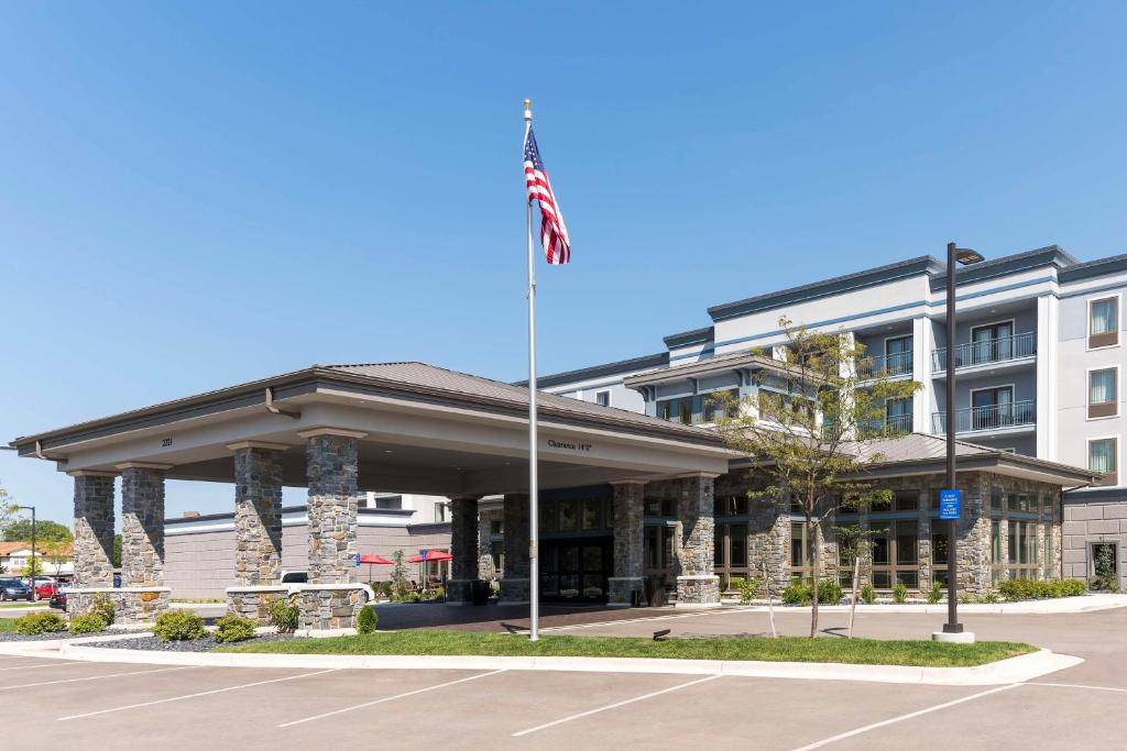 Hilton Garden Inn Grand Rapids East image