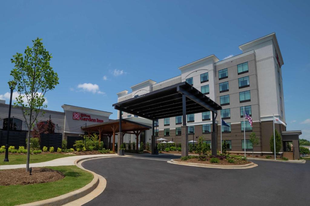 Hilton Garden Inn Spartanburg photo 1