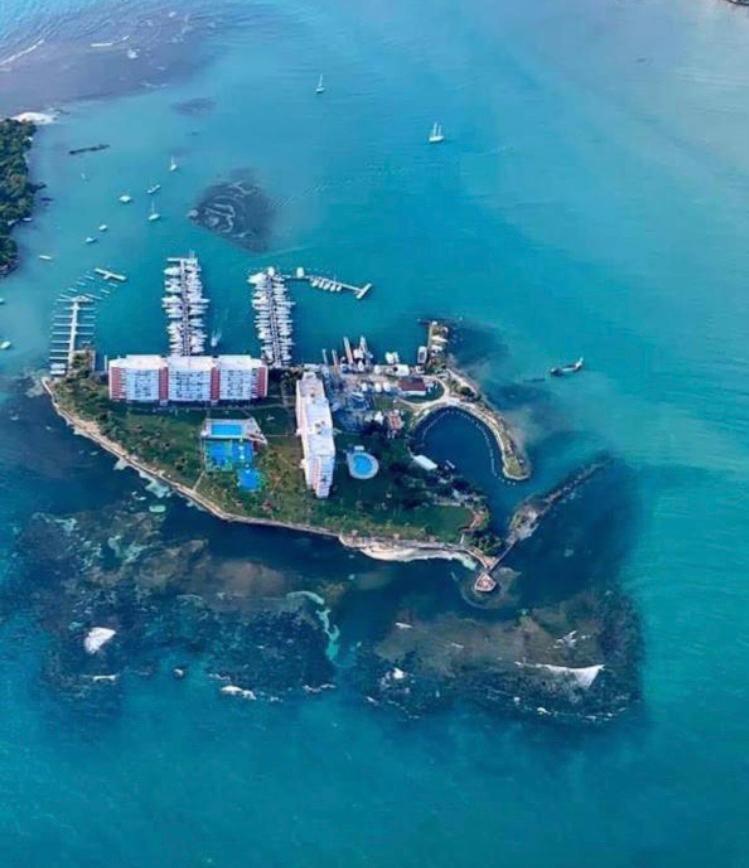 Aqua Vista photo 2