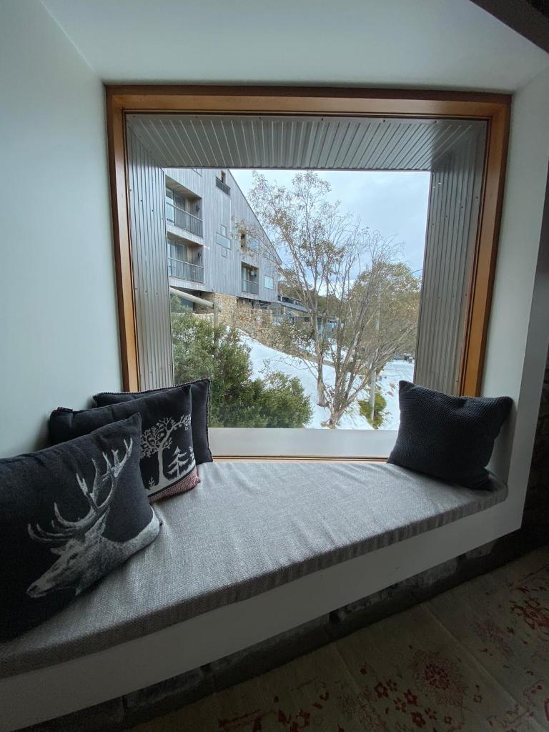 Alpine Woodsmoke Apartments photo 4