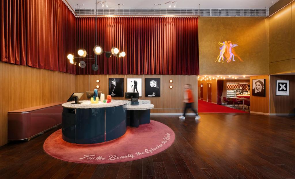 Hotel Indigo Sydney Potts Point, an IHG Hotel photo 1