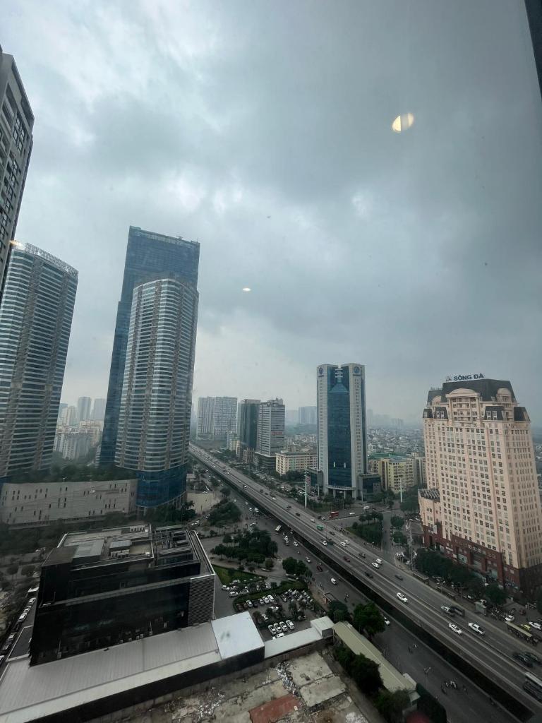 Căn hộ 2PN - Vinhomes Skylake - Luxury/Friendly