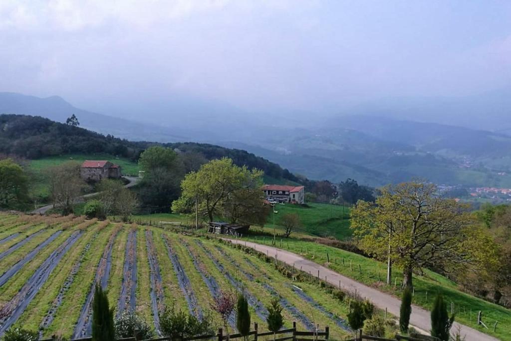 4 bedrooms house with terrace and wifi at Ampuero photo 4