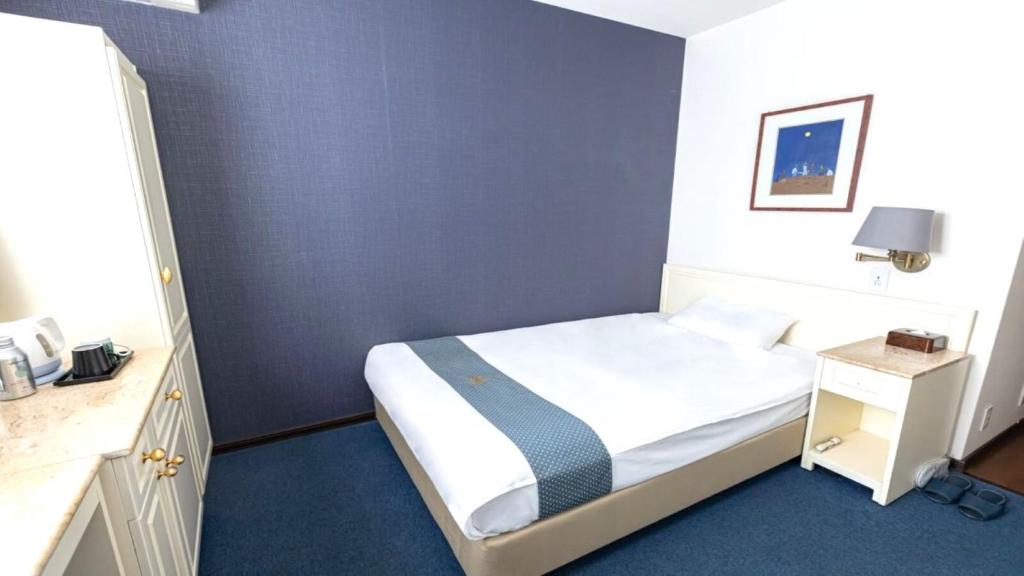New Osaka Hotel Shinsaibashi photo 3